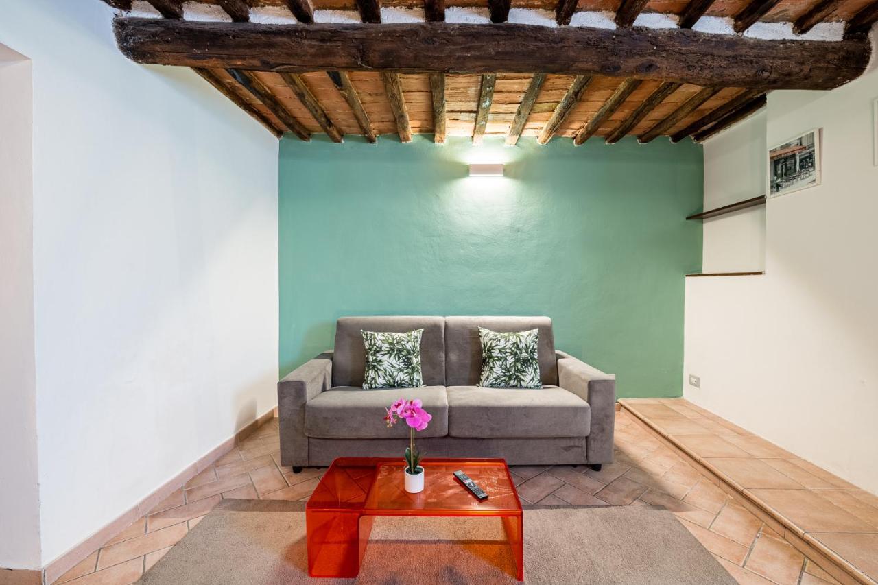 Suite 35 Nel Centro Storico Di Siena In The Historic Center Of Siena Exterior photo